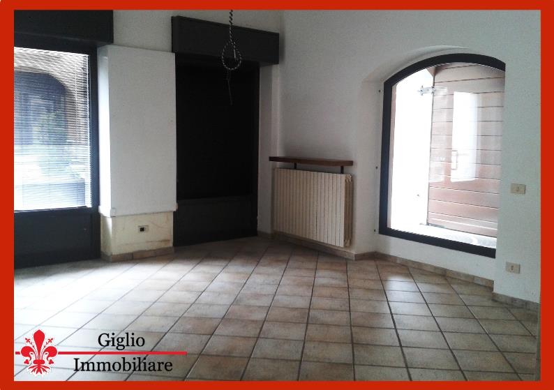 negozio in affitto a Tradate