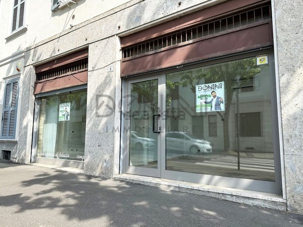 negozio in affitto a Tradate