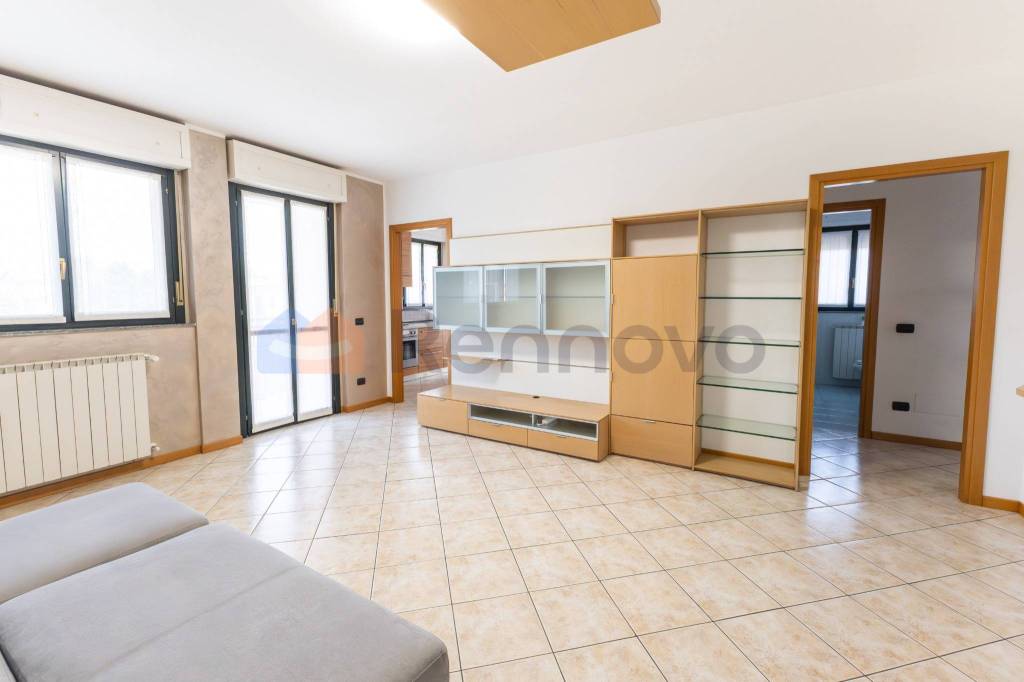 appartamento in affitto a Tradate