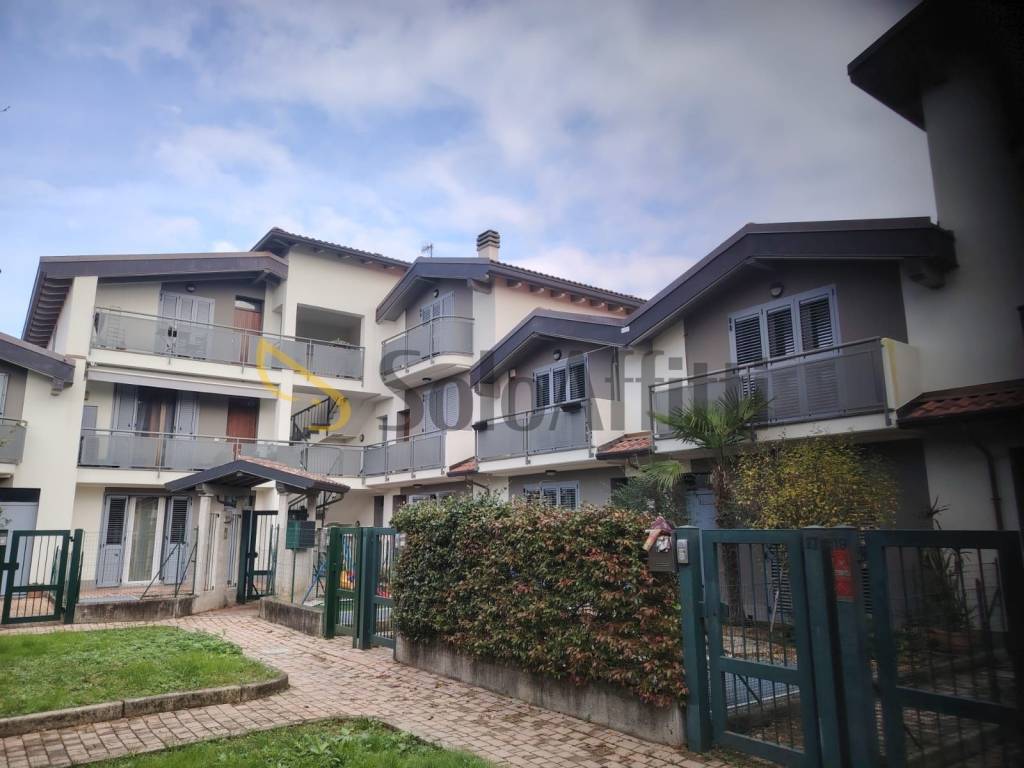 appartamento in affitto a Tradate