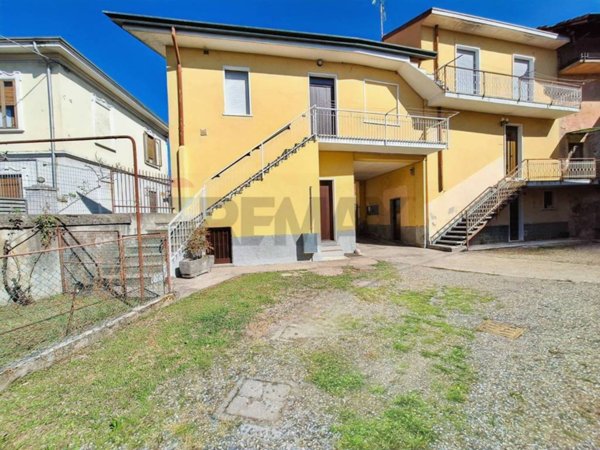 appartamento in affitto a Tradate