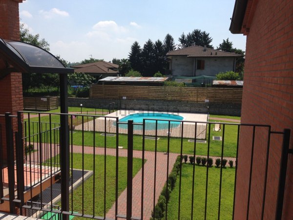 appartamento in affitto a Varano Borghi