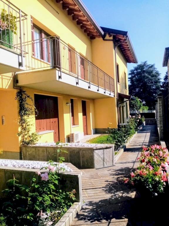 appartamento in affitto a Varese in zona Giubiano