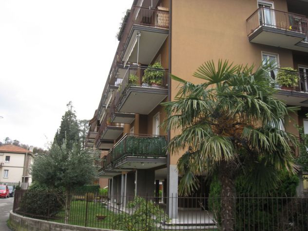 appartamento in affitto a Varese in zona Viale Aguggiari