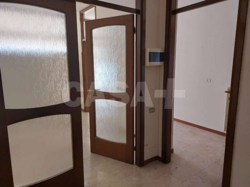 appartamento in affitto a Varese in zona Centro Città