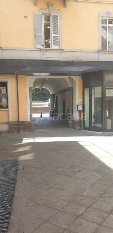 appartamento in affitto a Varese in zona Centro Città