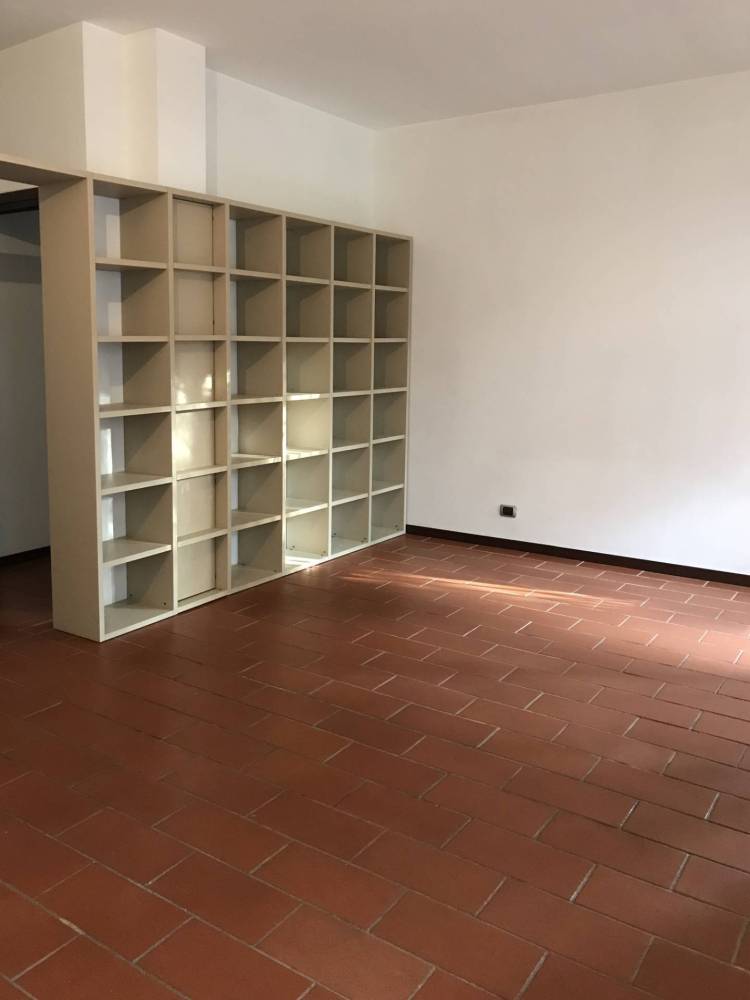 appartamento in affitto a Varese in zona Sant'Ambrogio