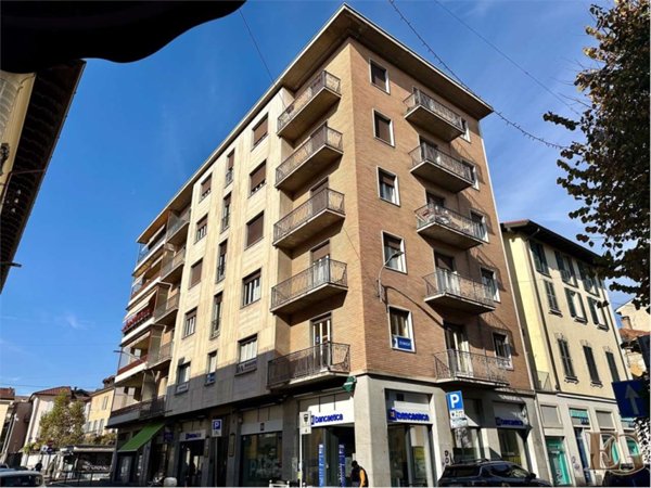ufficio in affitto a Varese in zona Centro Città