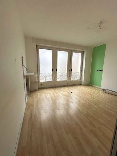 appartamento in affitto a Varese in zona Centro Città