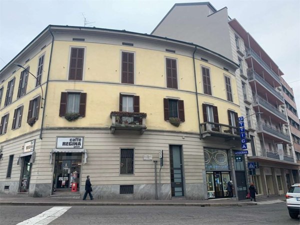 appartamento in affitto a Varese in zona Centro Città