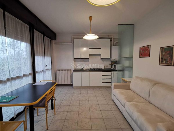 appartamento in affitto a Varese in zona Giubiano