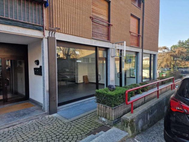 negozio in affitto a Varese in zona Masnago