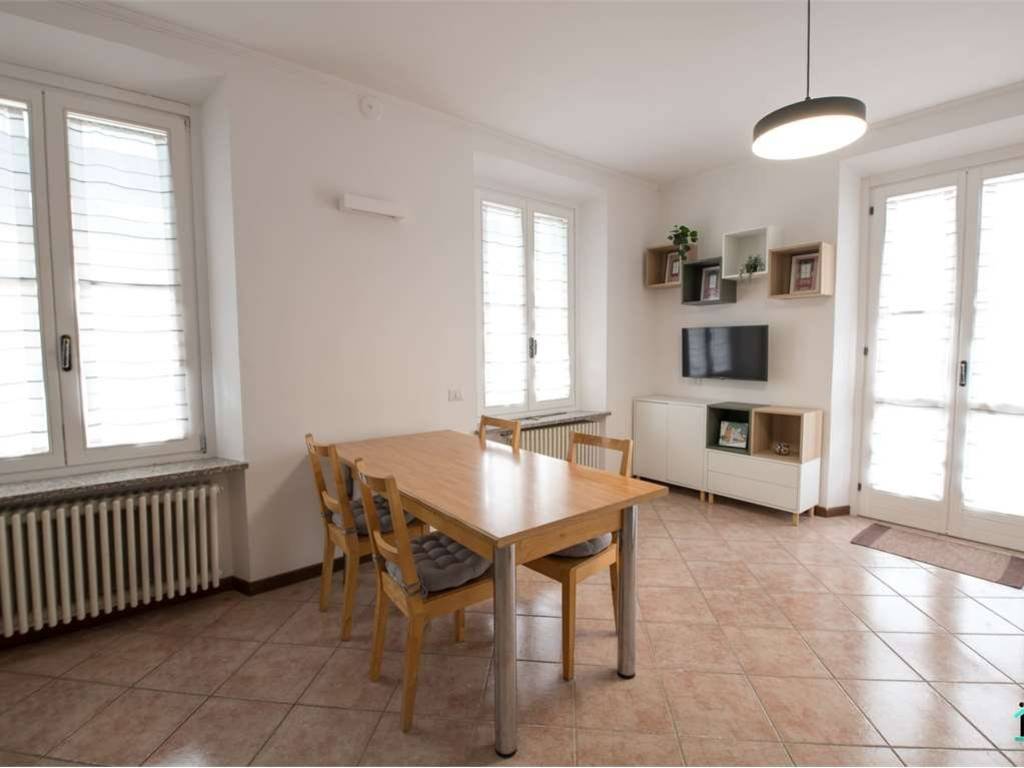 appartamento in affitto a Varese in zona Biumo