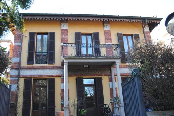 casa indipendente in affitto a Varese in zona Centro Città