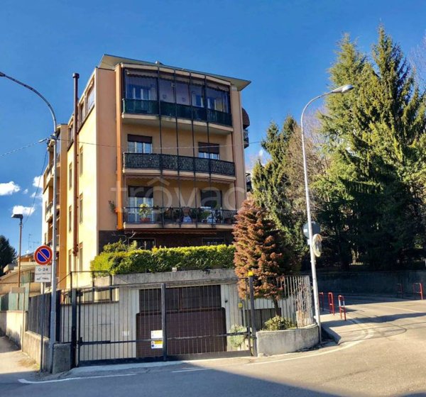 appartamento in affitto a Varese in zona Casbeno