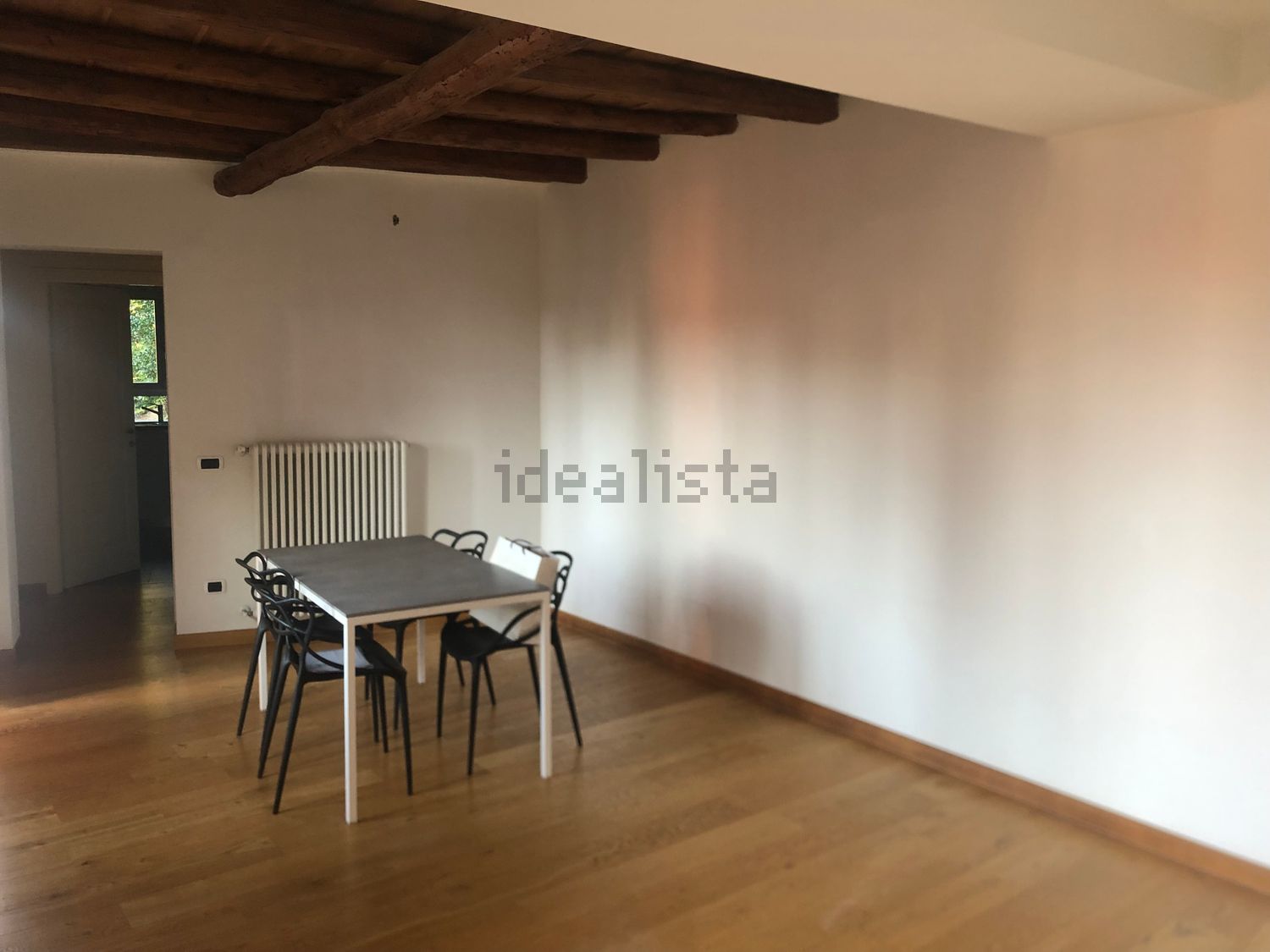 appartamento in affitto a Varese in zona Velate