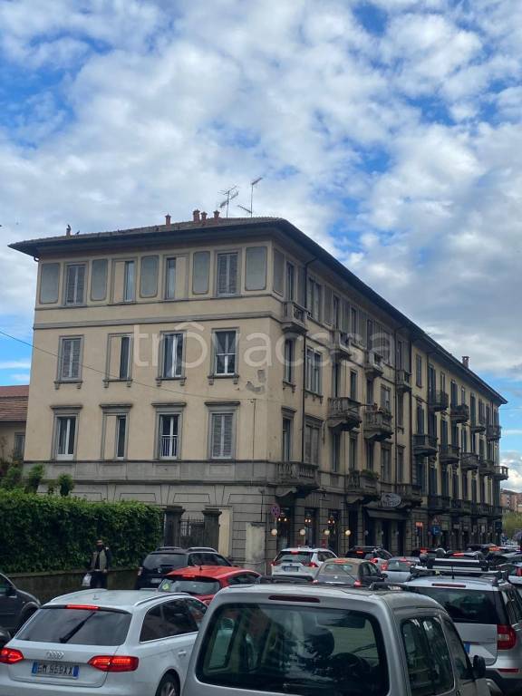 appartamento in affitto a Varese in zona Biumo