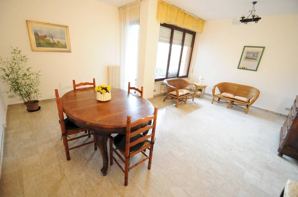 appartamento in affitto a Varese in zona Centro Città