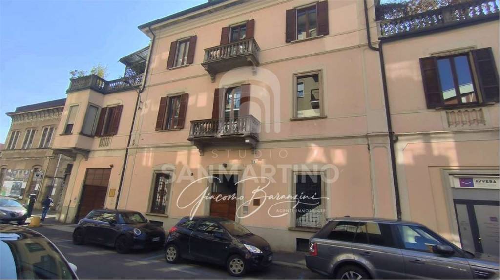 appartamento in affitto a Varese in zona Centro Città