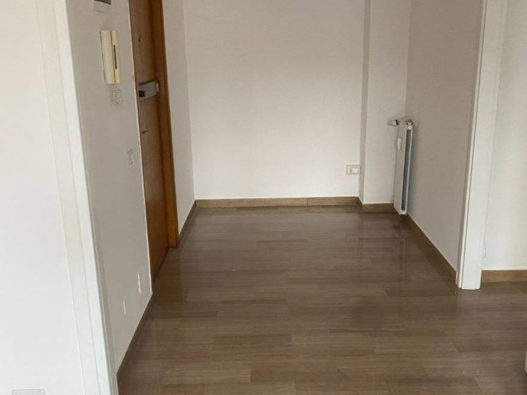appartamento in affitto a Varese in zona Biumo