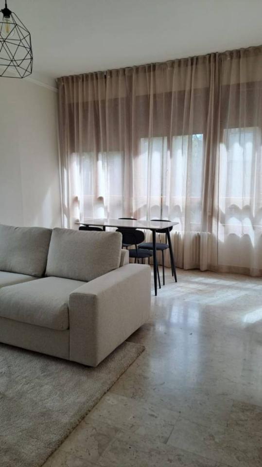 appartamento in affitto a Varese in zona Brunella
