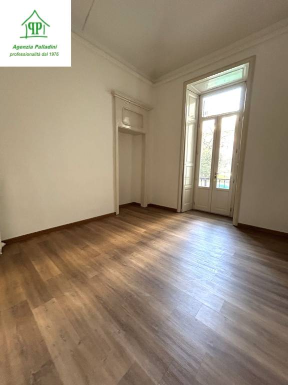 appartamento in affitto a Varese in zona Centro Città