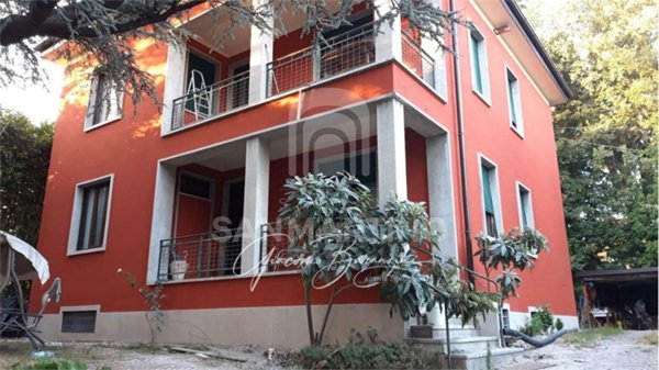 casa indipendente in affitto a Varese in zona Casbeno