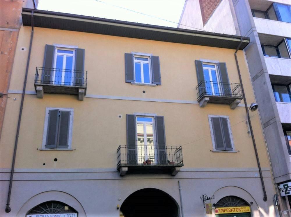 appartamento in affitto a Varese in zona Centro Città