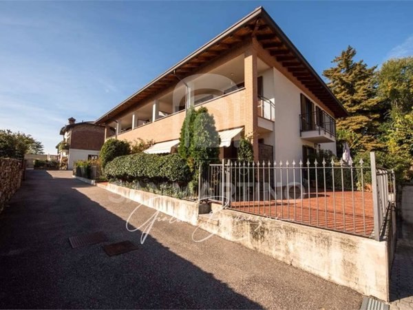 appartamento in affitto a Varese in zona San Fermo