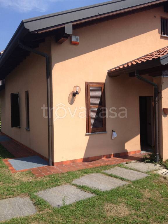casa indipendente in affitto a Varese in zona Schiranna