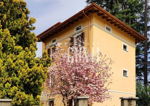 appartamento in affitto a Varese in zona Bosto