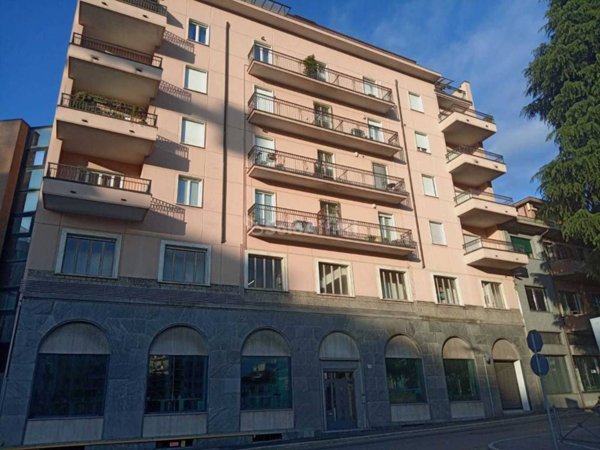 appartamento in affitto a Varese in zona Bosto
