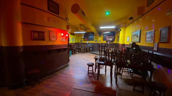 negozio in affitto a Varese in zona Centro Città