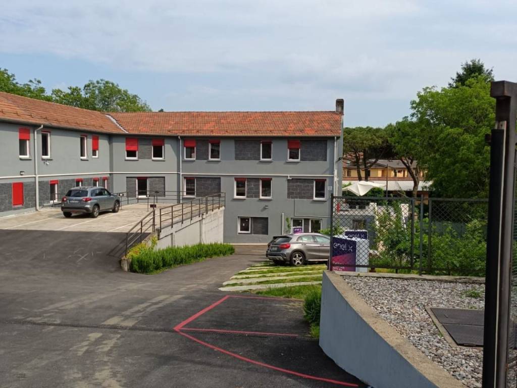 locale commerciale in affitto a Varese in zona San Gallo
