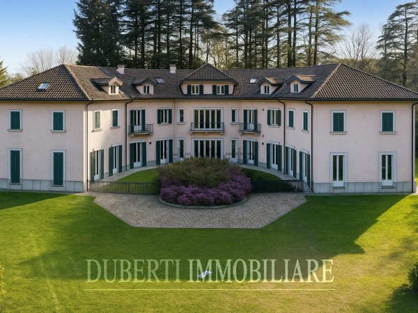 appartamento in affitto a Varese in zona Brunella
