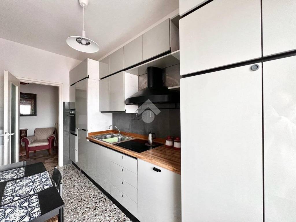 appartamento in affitto a Varese in zona Viale Belforte