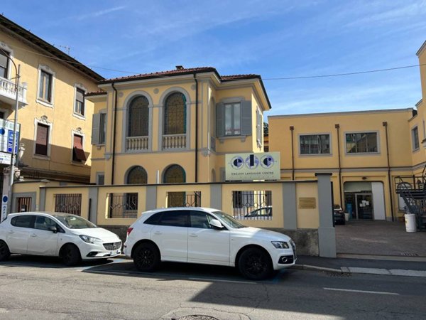 ufficio in affitto a Varese in zona Biumo