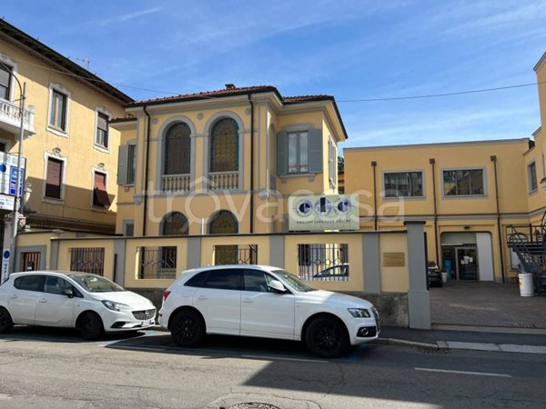 ufficio in affitto a Varese in zona Centro Città