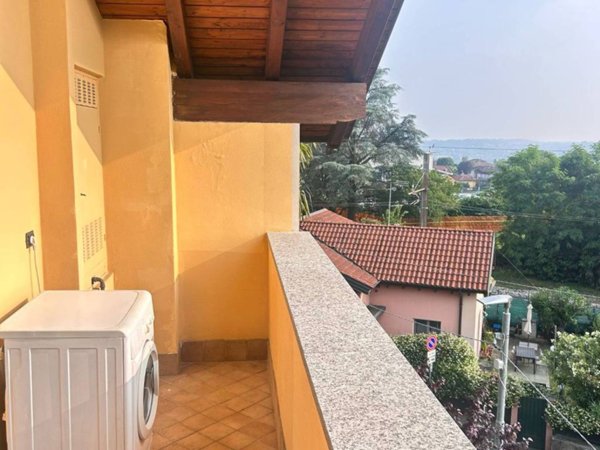 appartamento in affitto a Varese in zona Casbeno