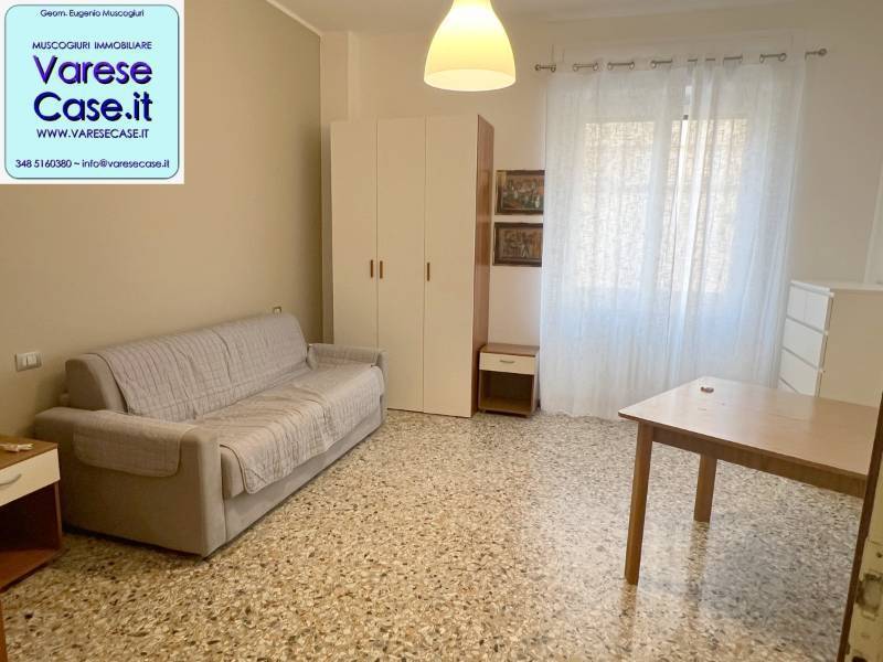 appartamento in affitto a Varese in zona Centro Città