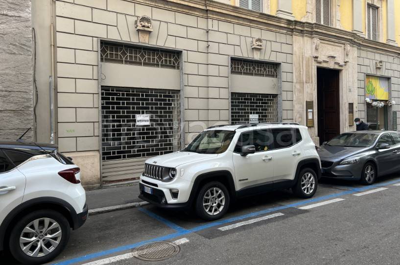 trivano in affitto a Varese in zona Centro Città