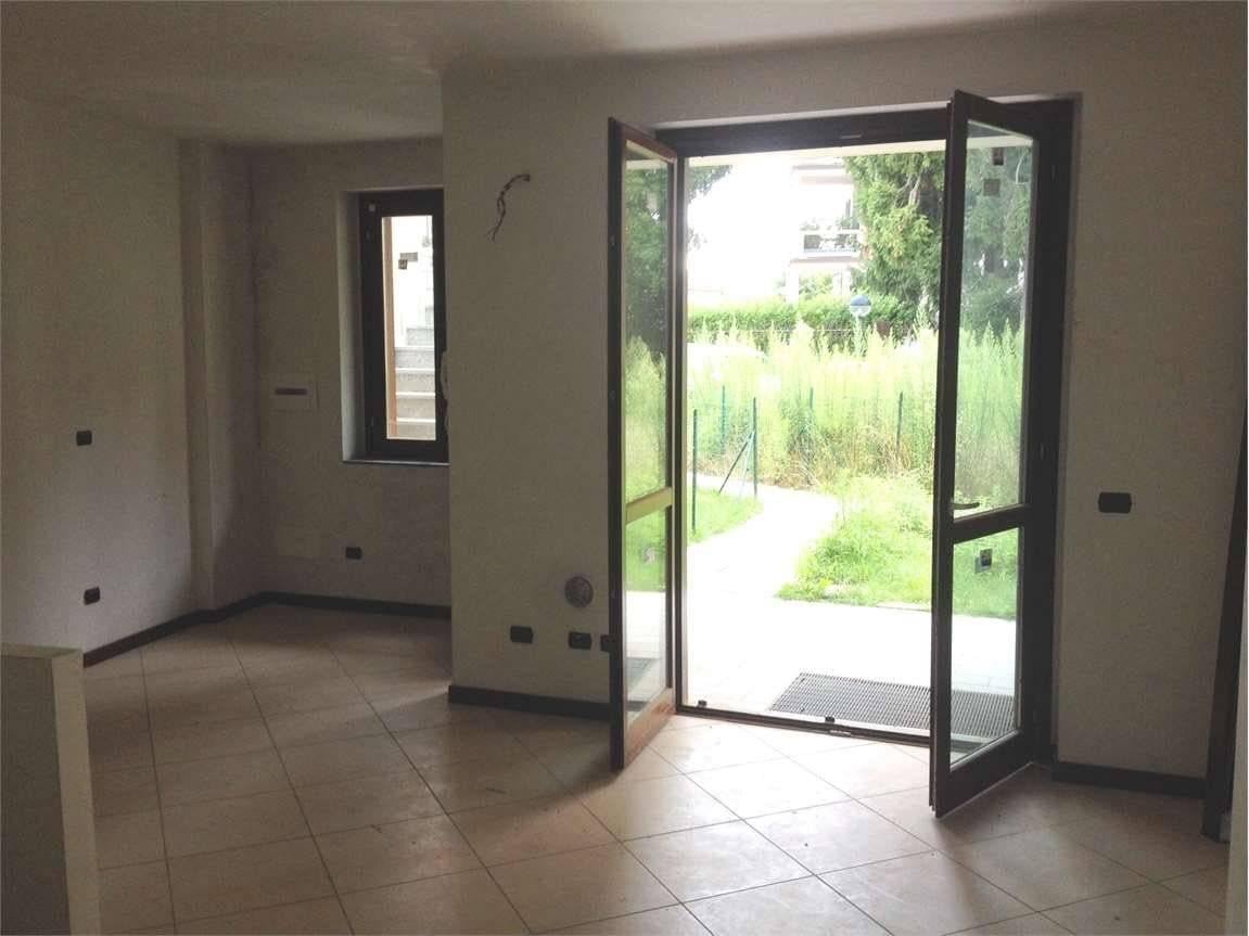 appartamento in affitto a Varese in zona Giubiano