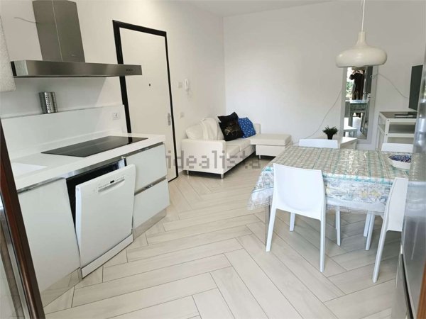 appartamento in affitto a Varese in zona Viale Borri