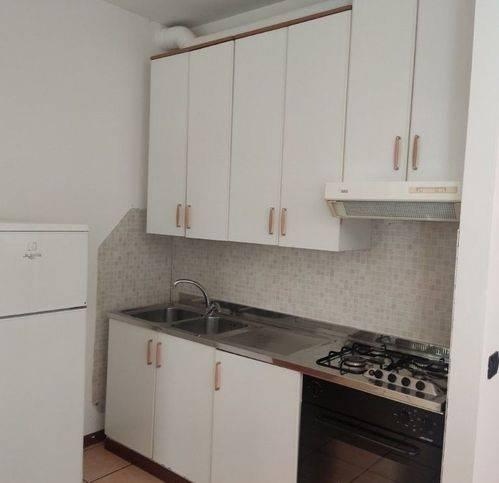 appartamento in affitto a Varese in zona Avigno