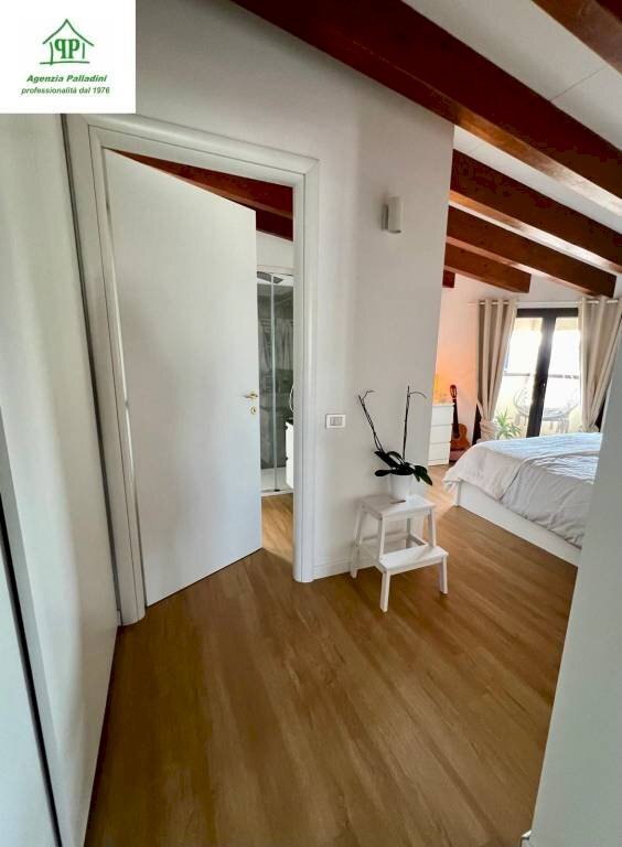 appartamento in affitto a Varese in zona Giubiano