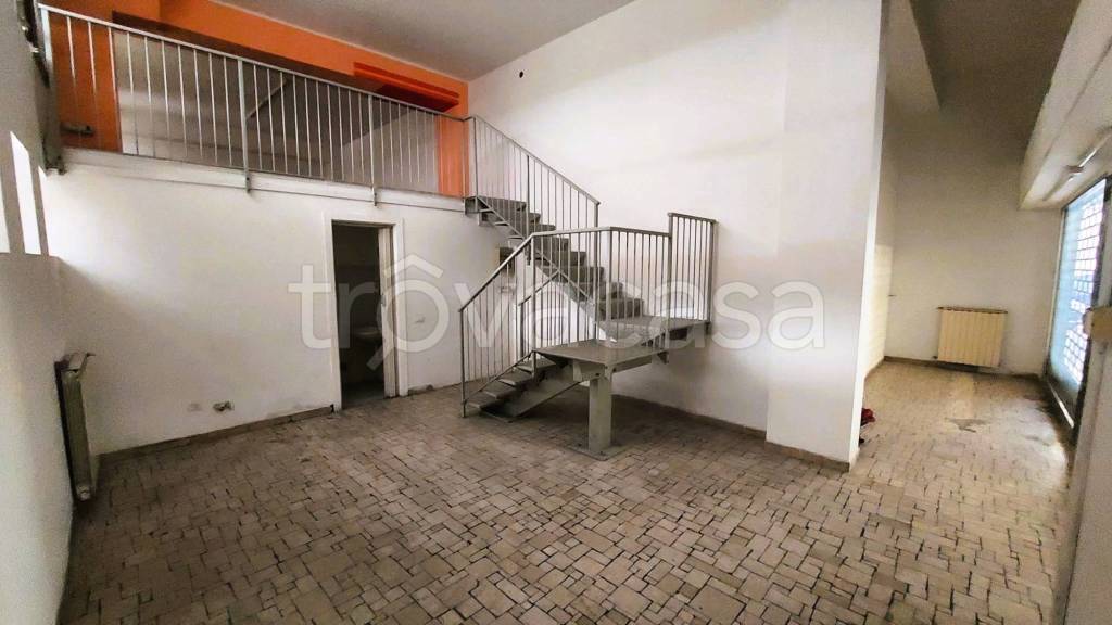 monolocale in affitto a Varese in zona Biumo