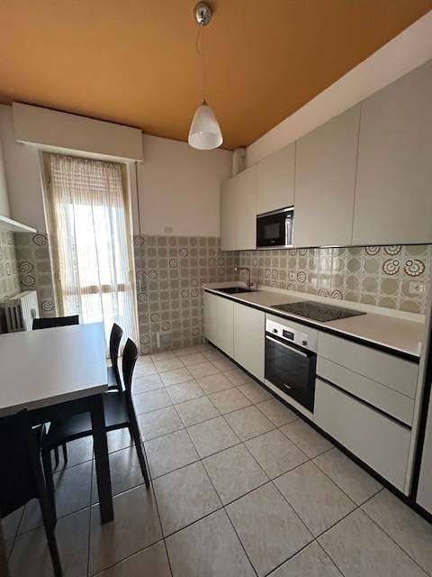 appartamento in affitto a Varese in zona Biumo