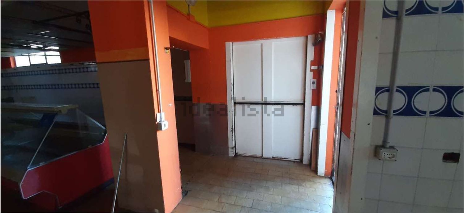 negozio in affitto a Varese