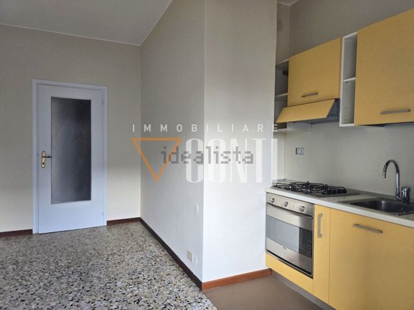 appartamento in affitto a Varese in zona Giubiano