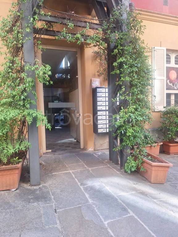 negozio in affitto a Varese in zona Centro Città